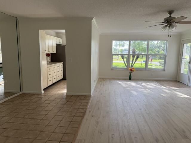 7293 W Oakridge Circle, Lake Worth, FL 33462 Photo