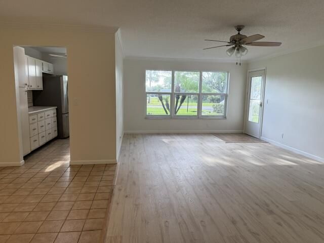 7293 W Oakridge Circle, Lake Worth, FL 33462 Photo