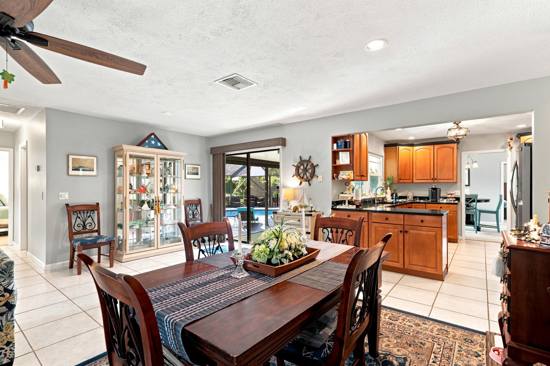 2001 SE Allamanda Drive, Port Saint Lucie, FL 34952 Photo
