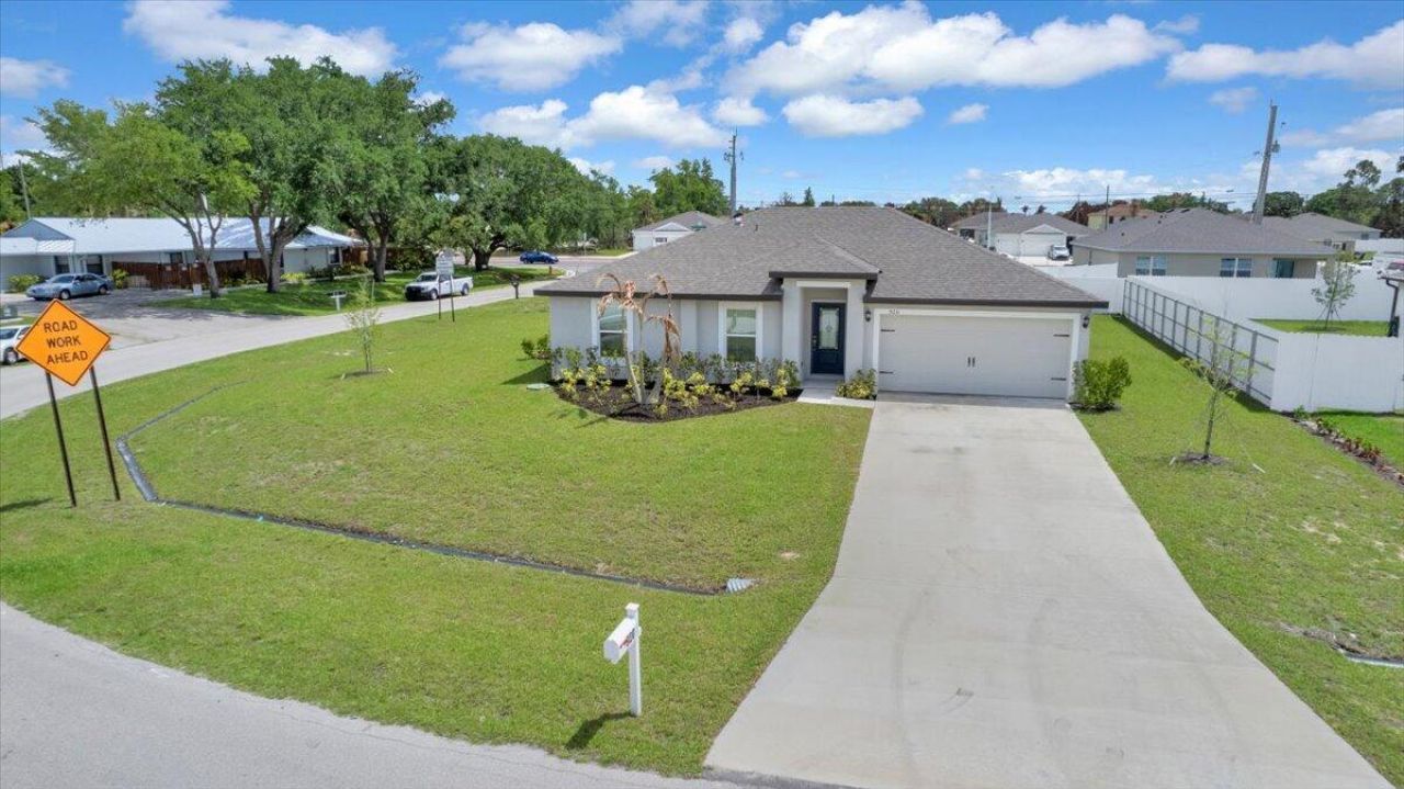 920 SW Castaneda Lane, Port Saint Lucie, FL 34953 Photo