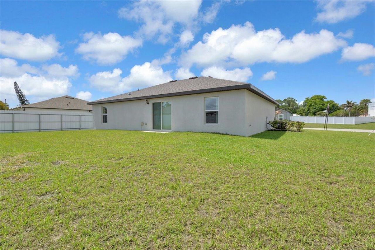 920 SW Castaneda Lane, Port Saint Lucie, FL 34953 Photo