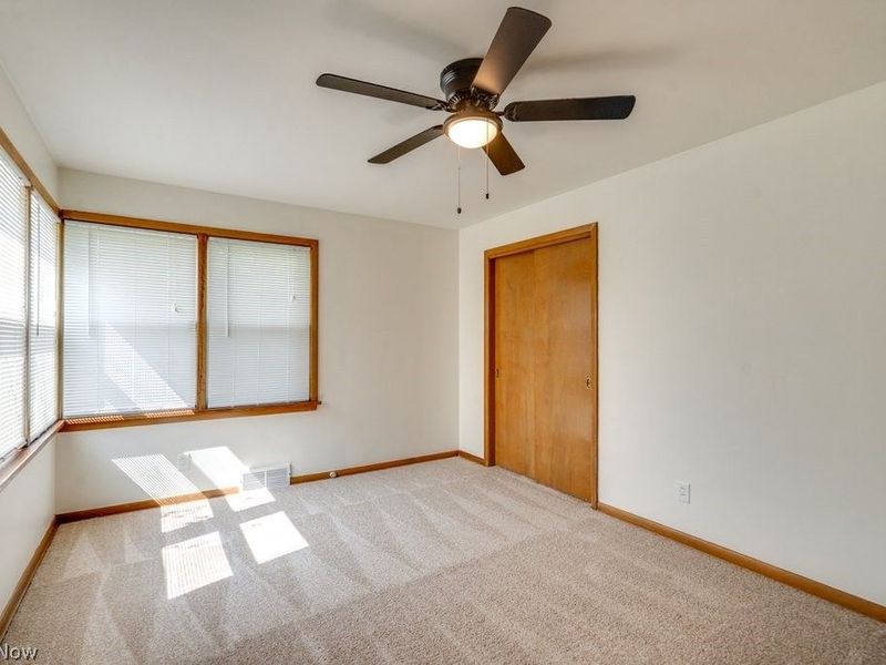 2031 W Pleasant Valley Road, Parma, OH 44134 Photo 13
