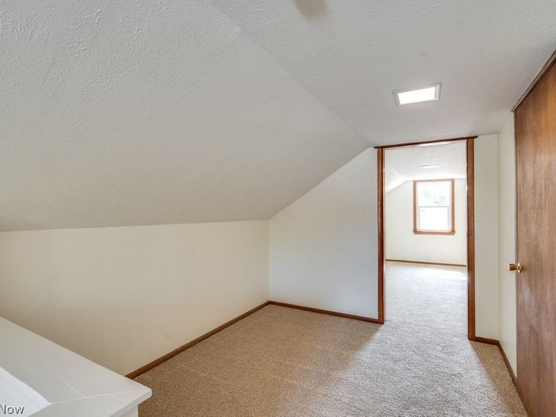 2031 W Pleasant Valley Road, Parma, OH 44134 Photo 15