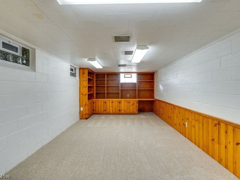 2031 W Pleasant Valley Road, Parma, OH 44134 Photo 19