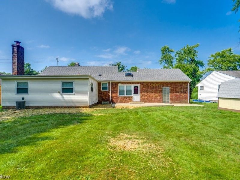 2031 W Pleasant Valley Road, Parma, OH 44134 Photo 24