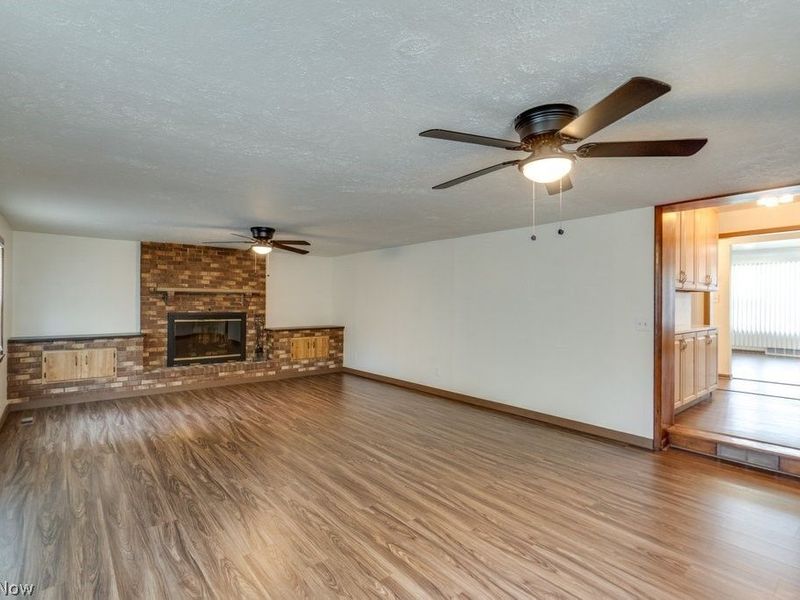 2031 W Pleasant Valley Road, Parma, OH 44134 Photo 7