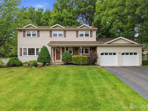4 Woodruff Road, Edison, NJ 08820