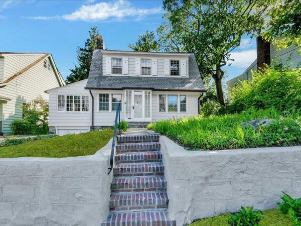 310 W 263rd Street , Bronx, NY 10471