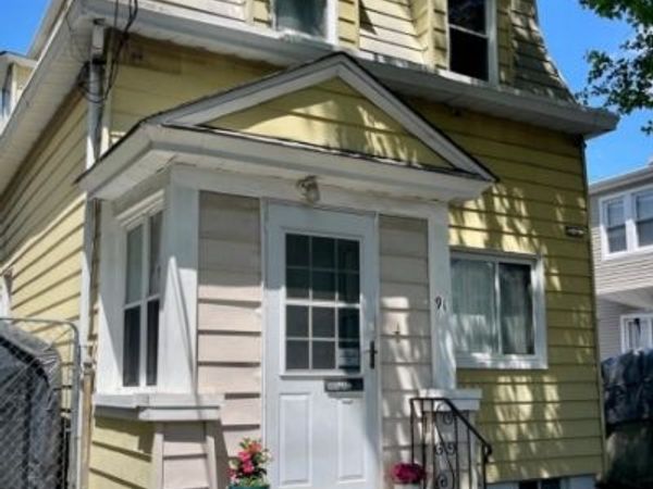 91 Clinton St, Rahway, NJ 07065