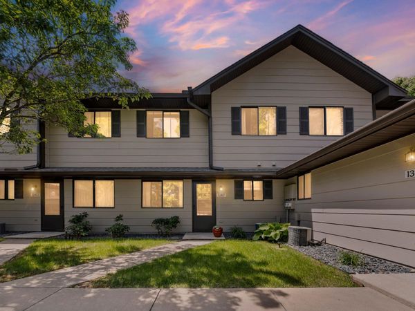 13417 Zenith Lane, Eden Prairie, MN 55346