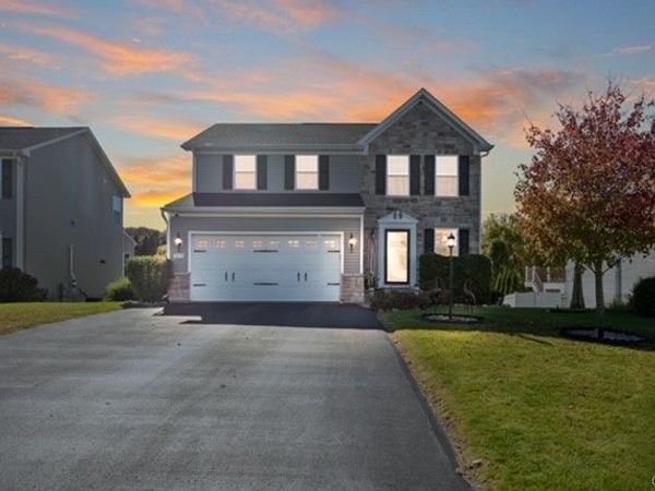 3072 Wheatfield Drive, Chittenango, NY 13037