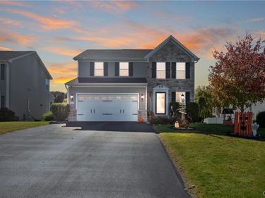 3072 Wheatfield Drive, Chittenango, NY 13037