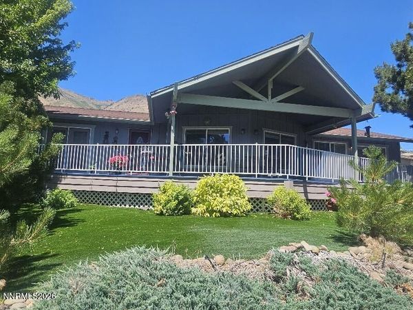 3462 Mark Twain Avenue, Gardnerville, NV 89410