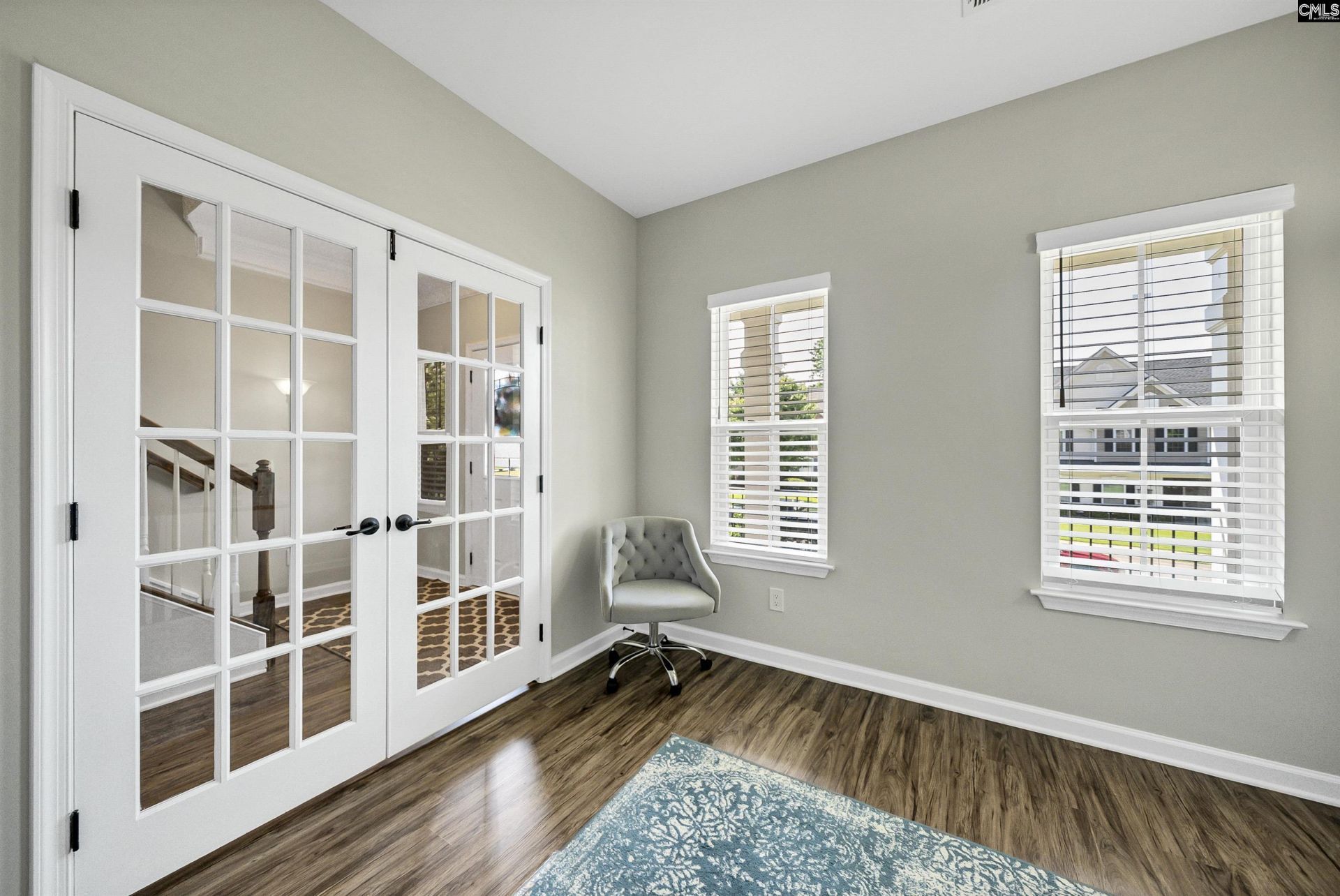 561 Newton Road Photo 10