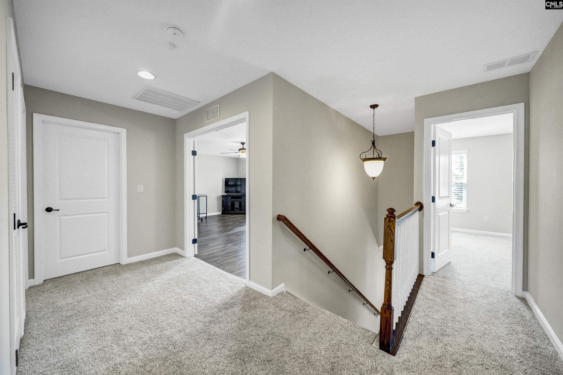 561 Newton Road Photo 25