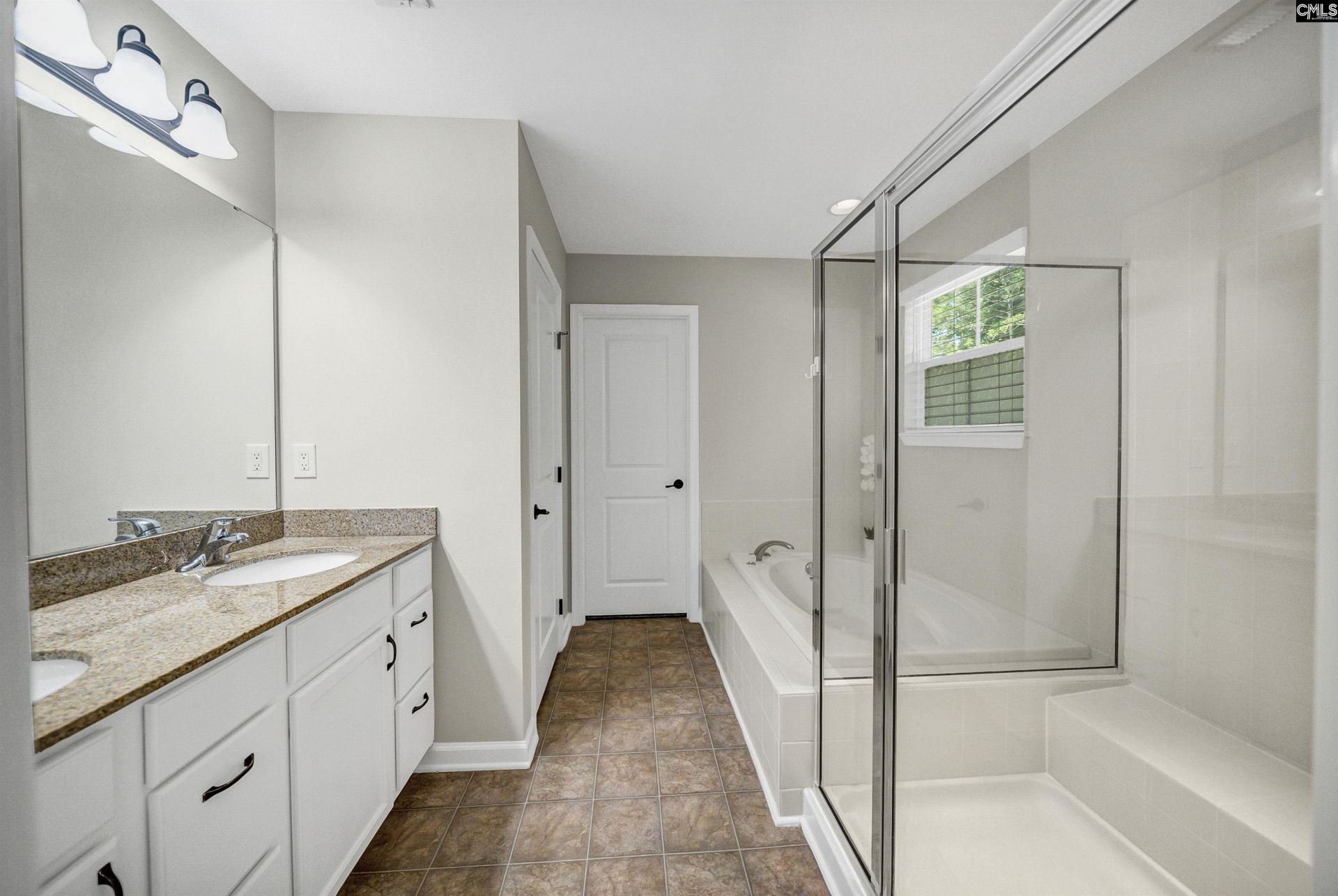 561 Newton Road Photo 29