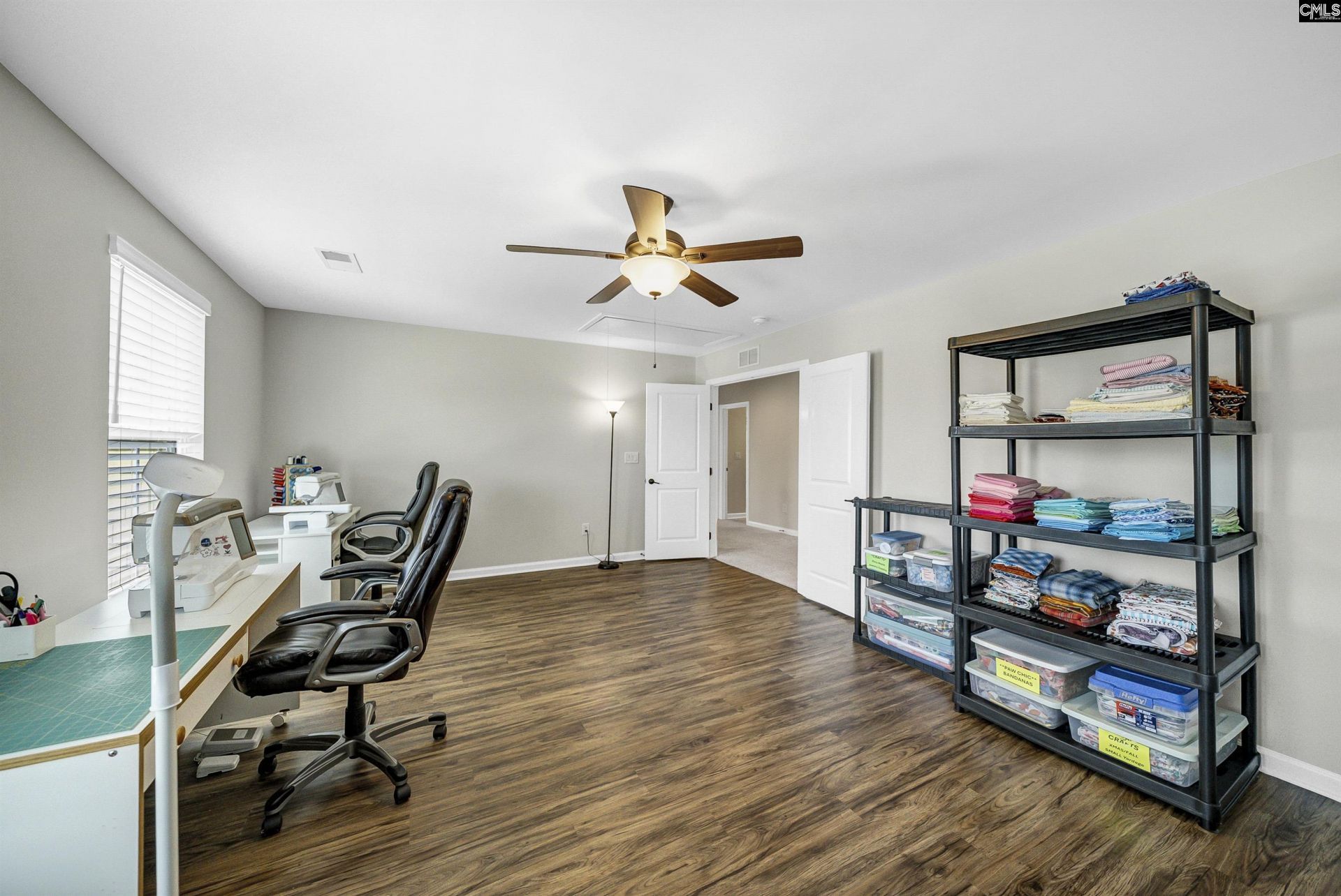 561 Newton Road Photo 34
