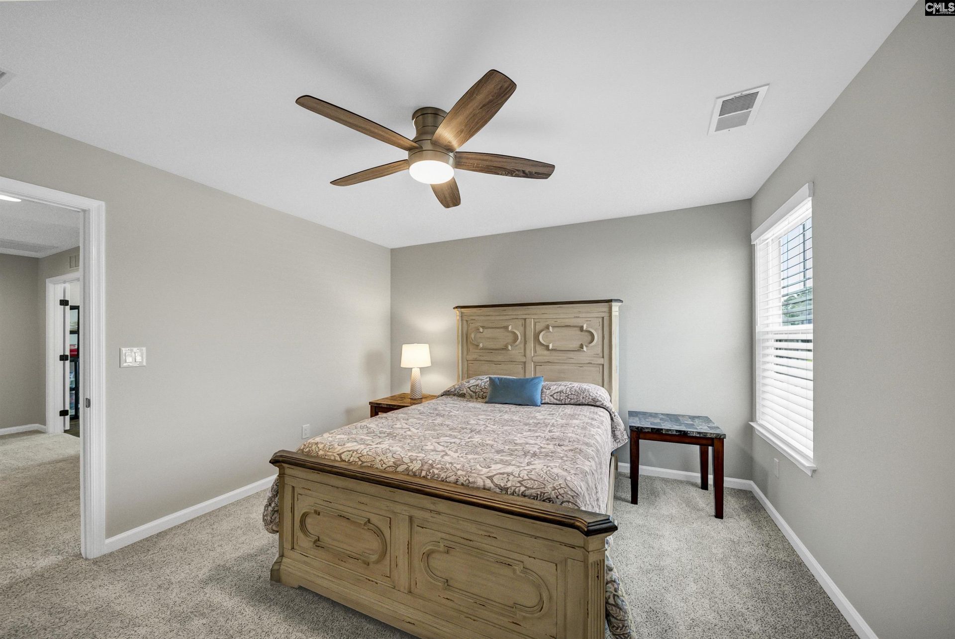 561 Newton Road Photo 38