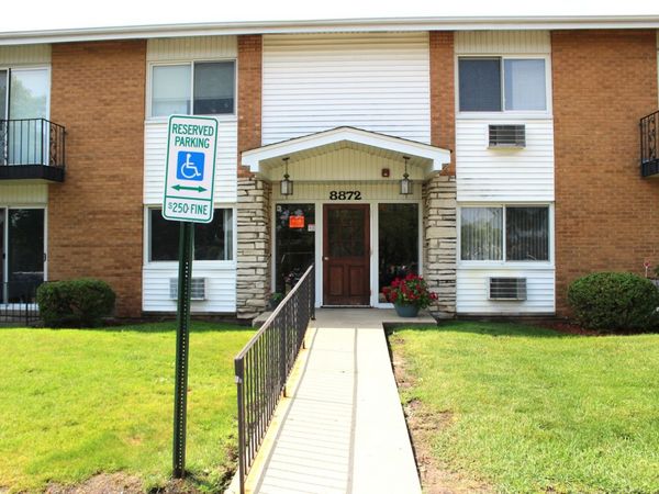 8872 Jody Lane, Unit 1C, Des Plaines, IL 60016