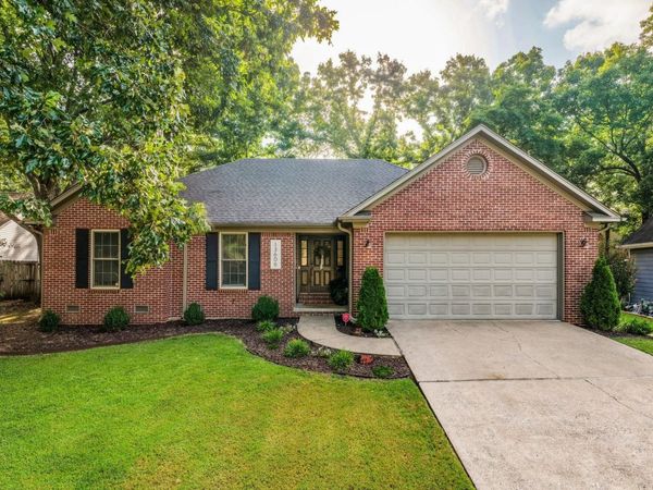 13606 Woodbrook Drive, Little Rock, AR 72211