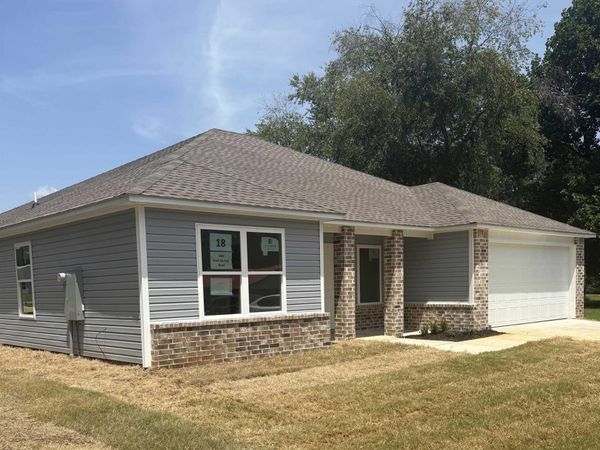 1403 Gum Spring Road, Searcy, AR 72143