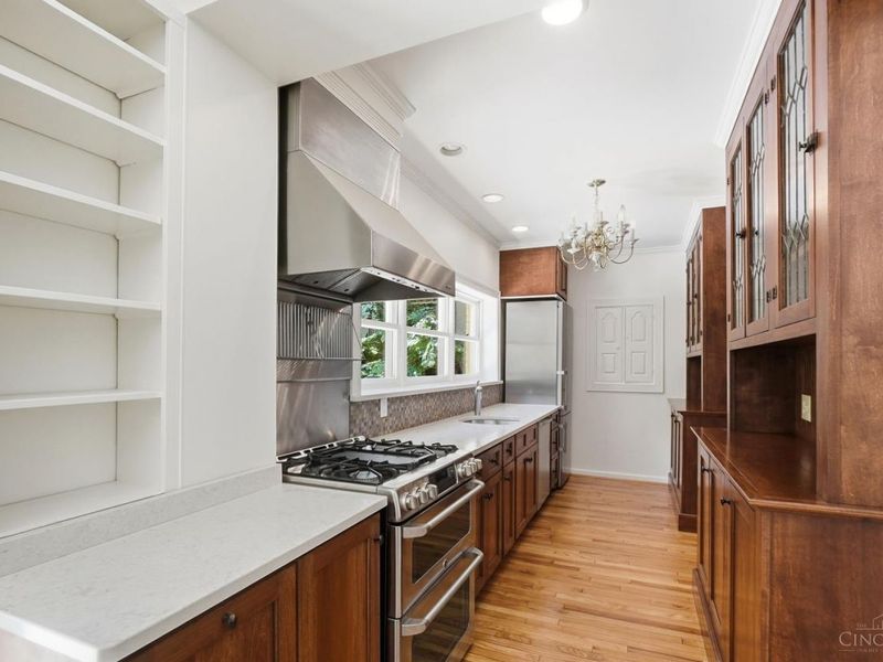 407 Lafayette Avenue, Cincinnati, OH 45220 Photo 13
