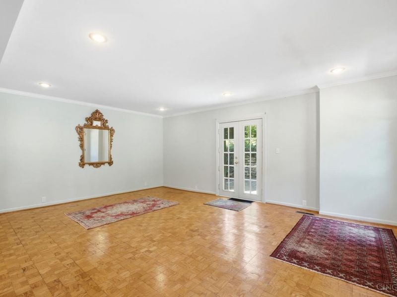 407 Lafayette Avenue, Cincinnati, OH 45220 Photo 20