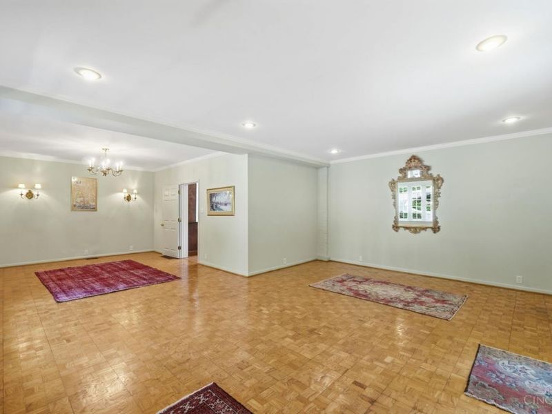 407 Lafayette Avenue, Cincinnati, OH 45220 Photo 21