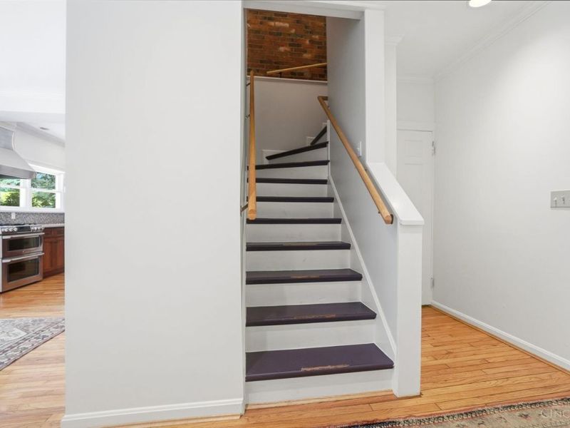 407 Lafayette Avenue, Cincinnati, OH 45220 Photo 30