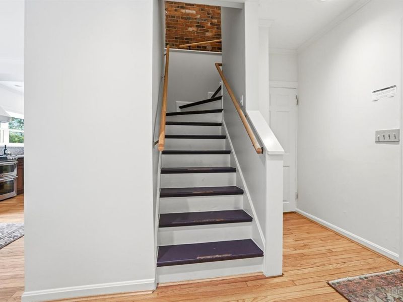 407 Lafayette Avenue, Cincinnati, OH 45220 Photo 32