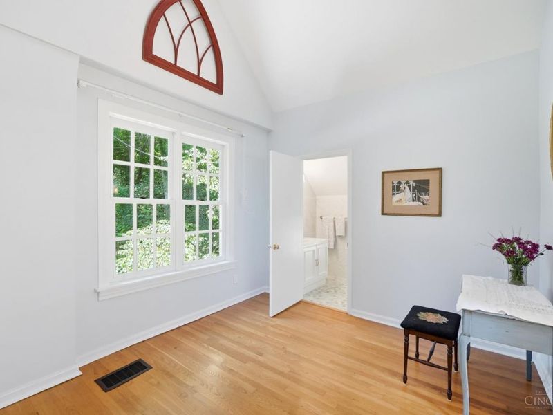 407 Lafayette Avenue, Cincinnati, OH 45220 Photo 35