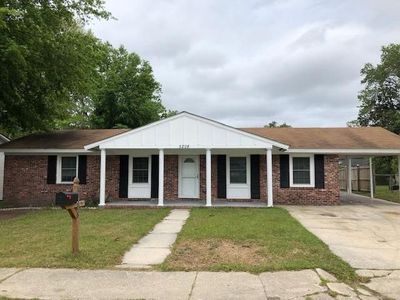 5208 Dorchester Road, North Charleston, SC 29418