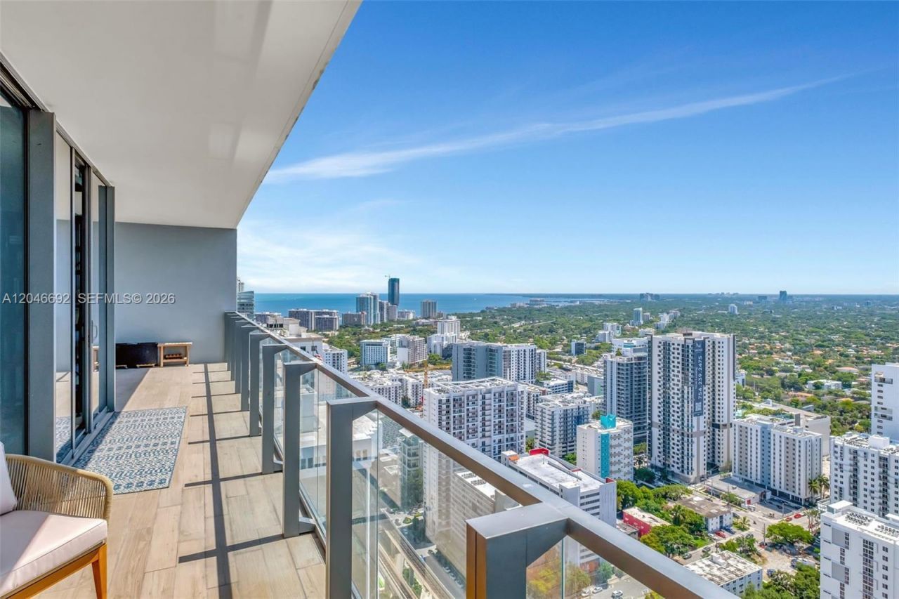 88 SW 7th St, Unit 3604, Miami, FL 33130 Photo