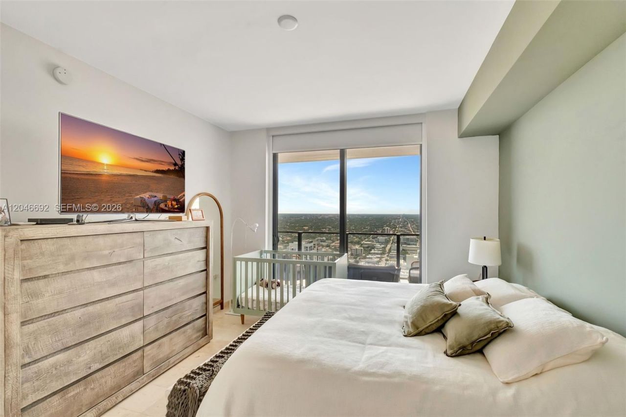 88 SW 7th St, Unit 3604, Miami, FL 33130 Photo