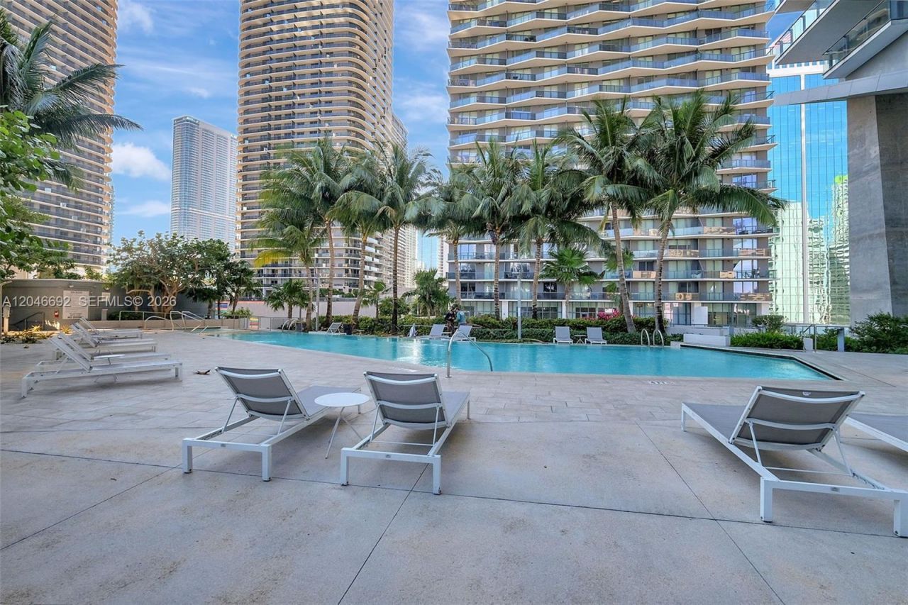 88 SW 7th St, Unit 3604, Miami, FL 33130 Photo