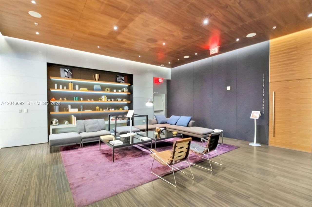 88 SW 7th St, Unit 3604, Miami, FL 33130 Photo