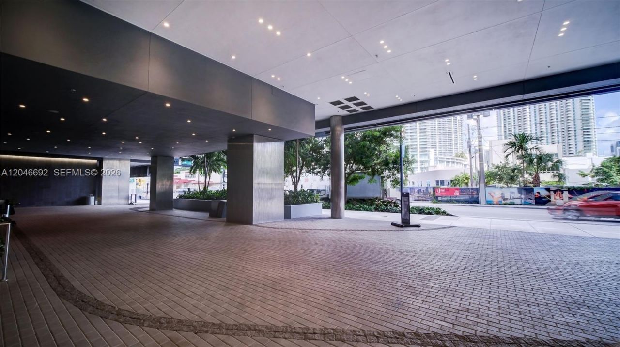 88 SW 7th St, Unit 3604, Miami, FL 33130 Photo