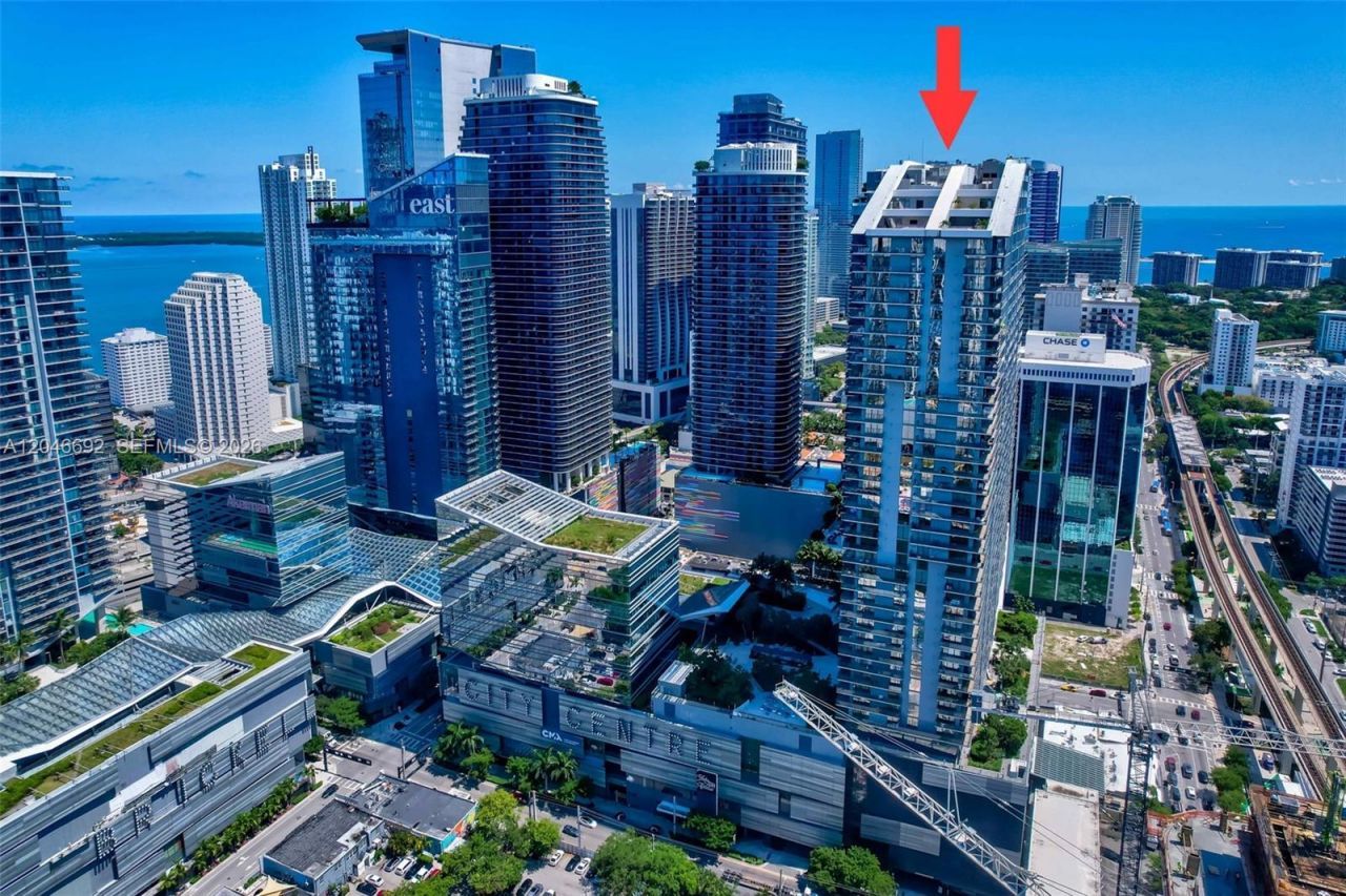 88 SW 7th St, Unit 3604, Miami, FL 33130 Photo