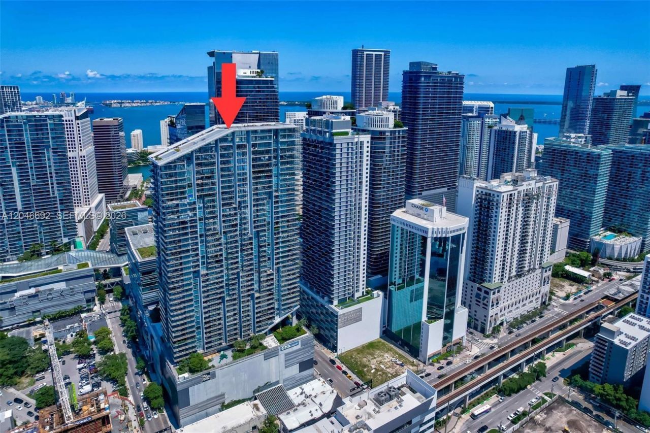 88 SW 7th St, Unit 3604, Miami, FL 33130 Photo
