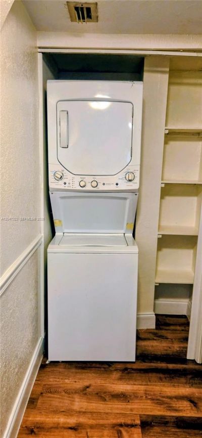 153 Lakeview Dr , Unit 104, Weston, FL 33326 Photo