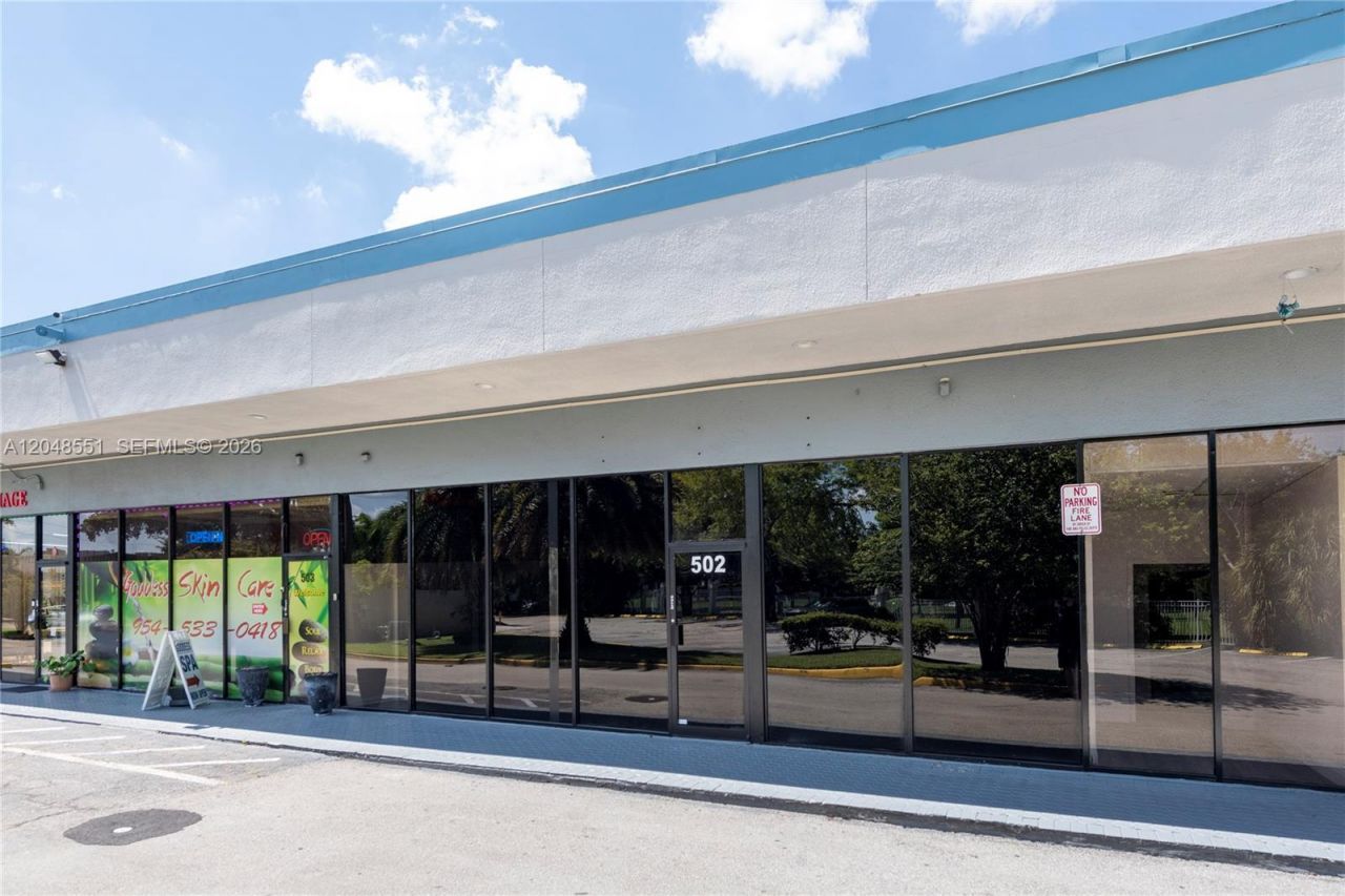 3801 N University Dr , Unit 502, Sunrise, FL 33351 Photo
