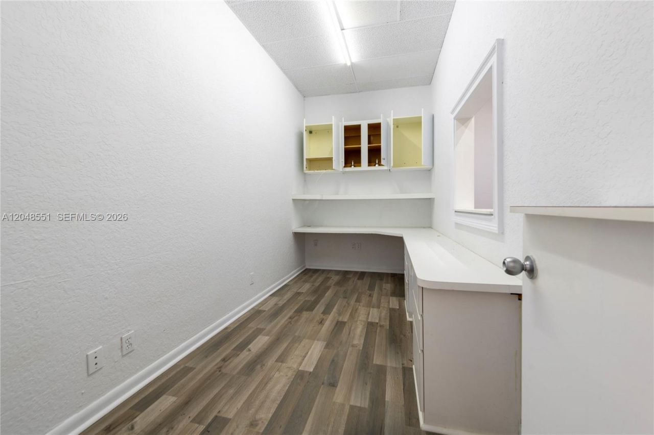 3801 N University Dr , Unit 502, Sunrise, FL 33351 Photo