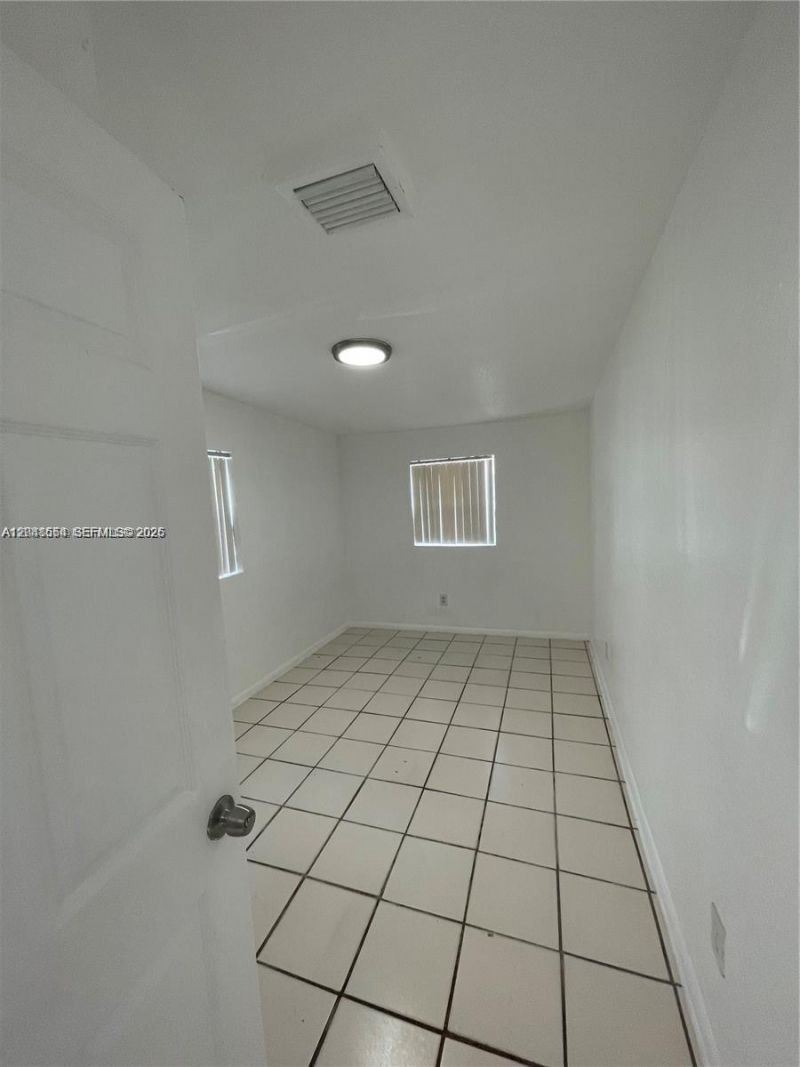 2435 Plunkett St , Unit 1, Hollywood, FL 33020 Photo