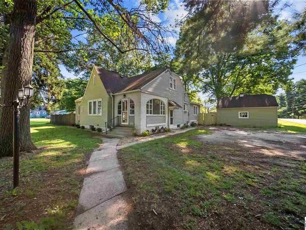 7801 N Clinton Street, Terre Haute, IN 47805