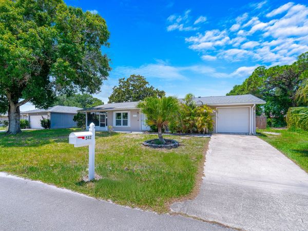 542 Saunders Street, Sebastian, FL 32958