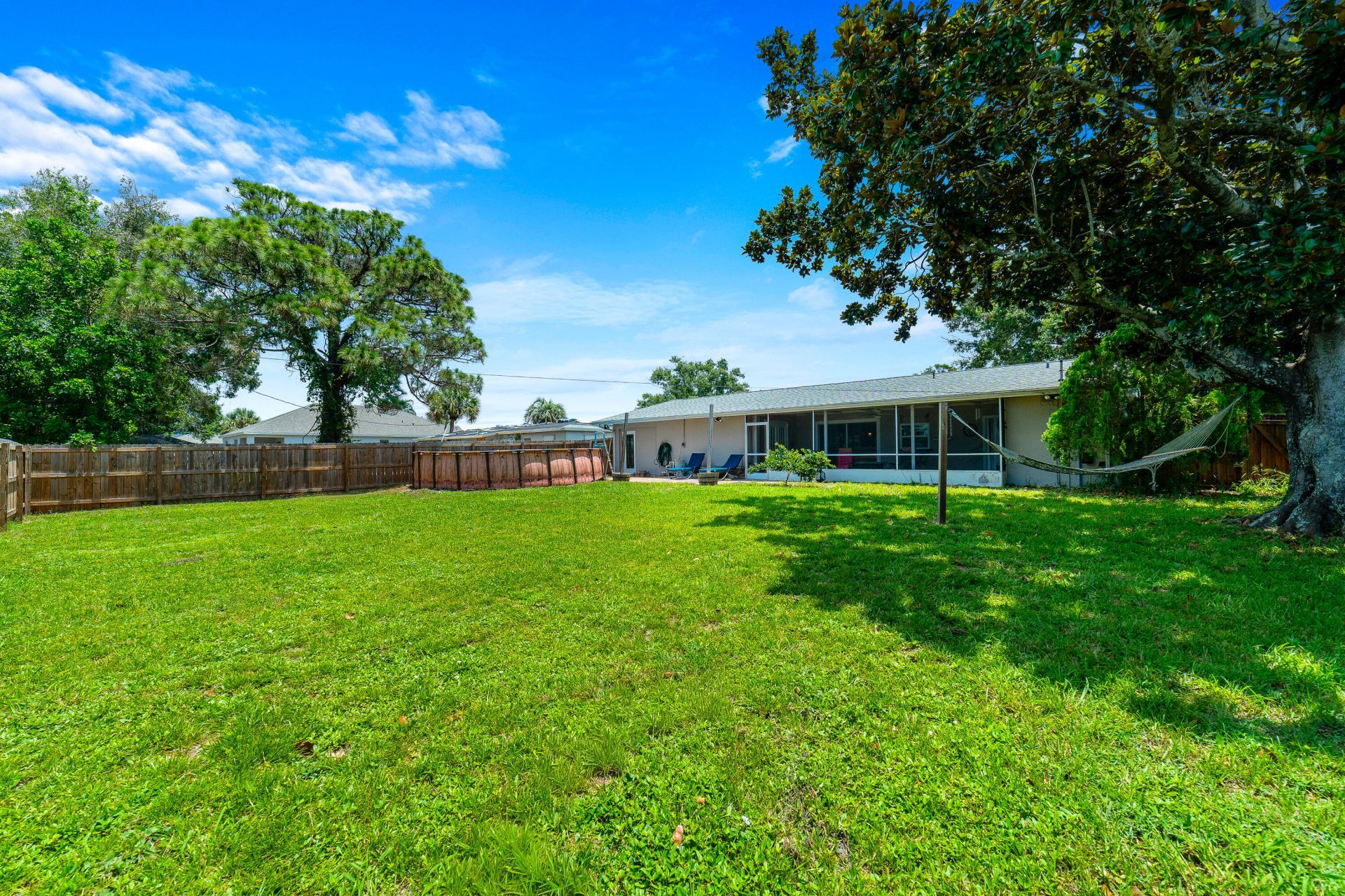 542 Saunders Street, Sebastian, FL 32958 Photo