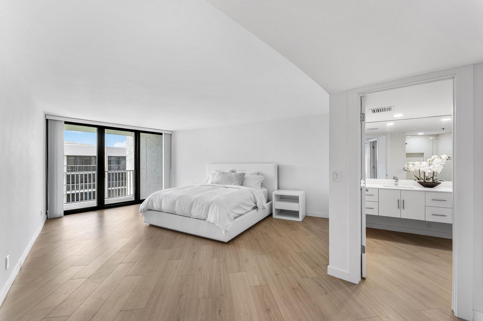 3360 S Ocean Boulevard, Unit 5fii, Palm Beach, FL 33480 Photo