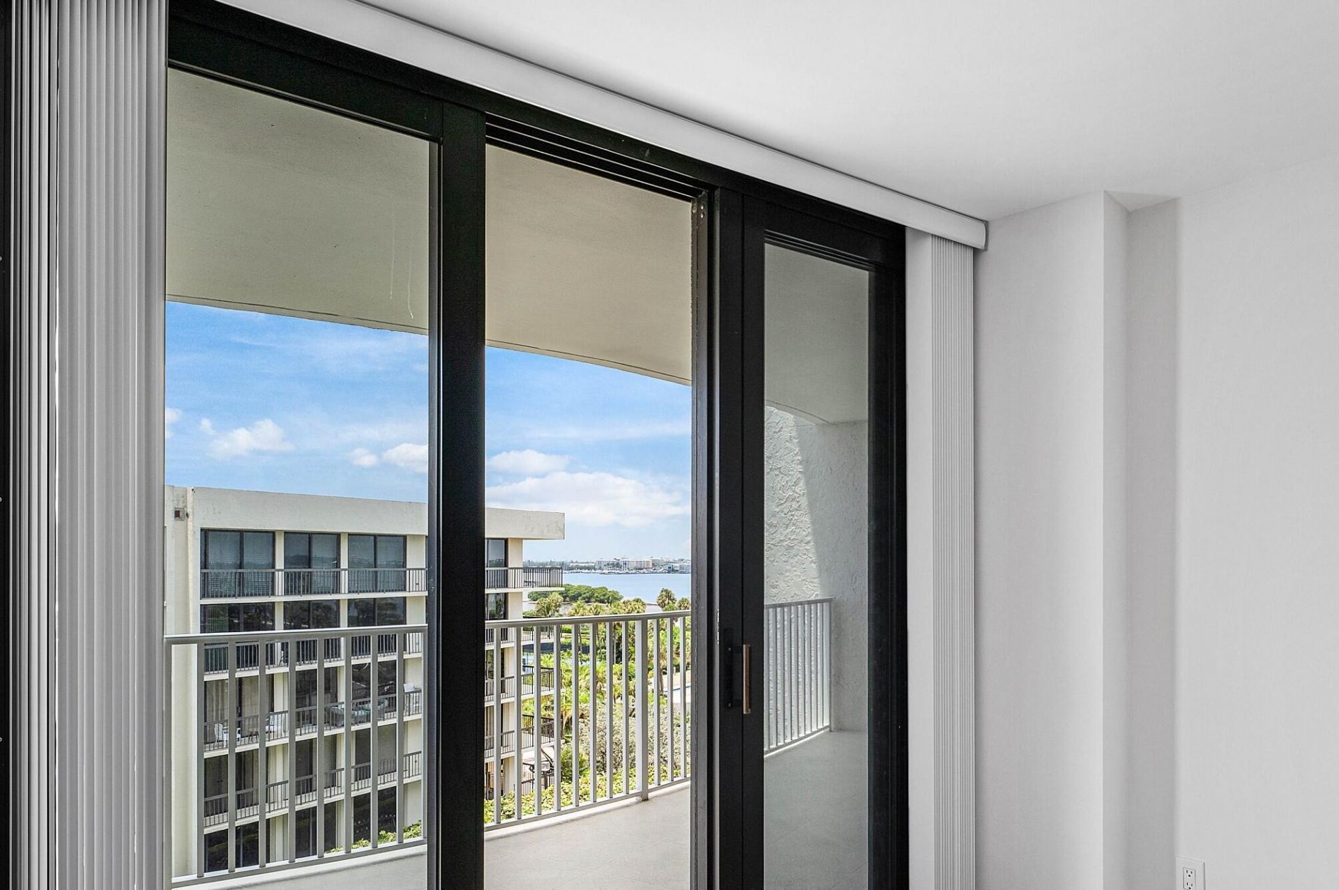 3360 S Ocean Boulevard, Unit 5fii, Palm Beach, FL 33480 Photo