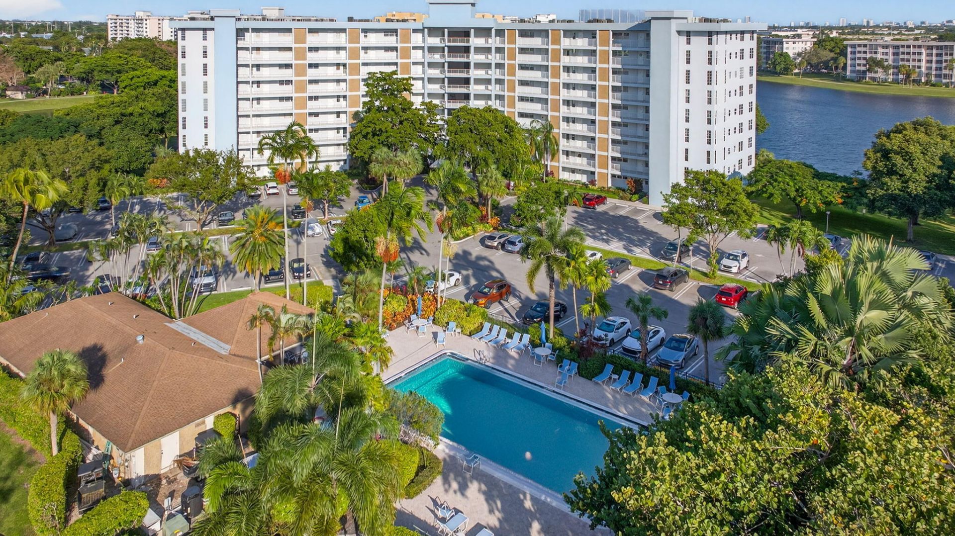 2940 N Course Drive, Unit 903, Pompano Beach, FL 33069 Photo