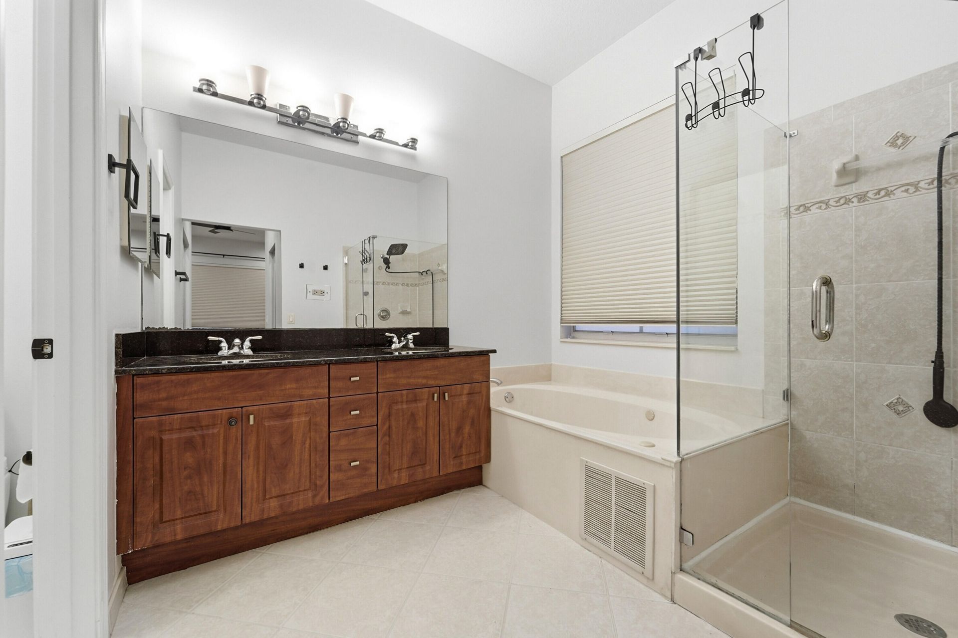 970 Tulip Circle, Weston, FL 33327 Photo
